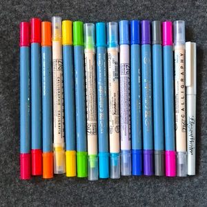 Bundle of assorted calligraphy pens